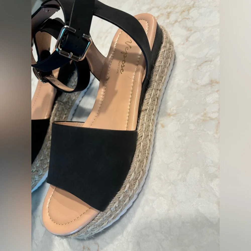 Espadrille Classic Wedge Platform Sandal - Picture 3 of 8